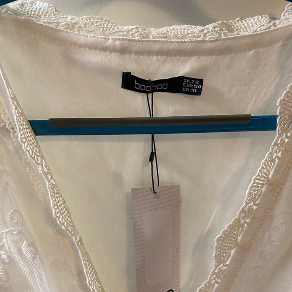 Boohoo Dainty Boho Lace Dress - Picture 8 of 8